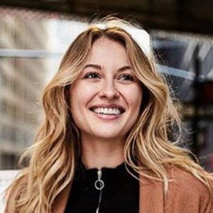 Baillie Riddell, 31 (Model)