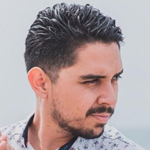 Banaz, 33 (YouTube明星)