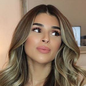 Bárbara De Medeiros, 36 (YouTube Star)