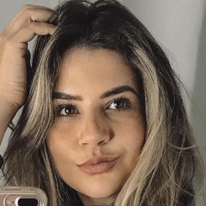 Bárbara Olimpia, 32 (Instagram Star)