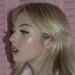 barbiedollbabe, 20 (TikTok明星)