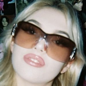 barbiedollbabe, 20 (TikTok明星)