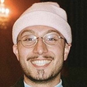 Bbno$ (Rapper) - Age, Birthday, Bio, Facts, Family, Net Worth, Height ...