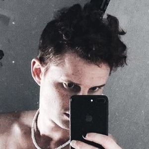 Be Pezzini, 29 (TikToker)