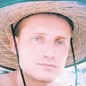 Be Pezzini, 29 (TikTok Star)