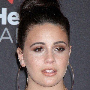 Bea Miller, 26 (Chanteuse pop)