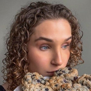 Bearenger, 24 (TikTok Star)