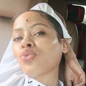 Beauti-is Her-name image 3