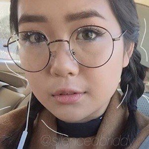 BeautybyBriddy, 25 (YouTube Star)