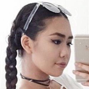 BeautybyBriddy, 25 (YouTube Star)