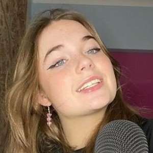 Beaux ASMR image 5