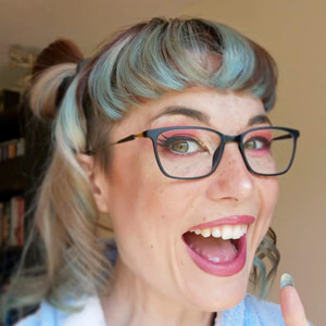 Bec Hill, 39 (喜劇演員)