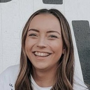 Becca Tapert, 31 (Photographe)