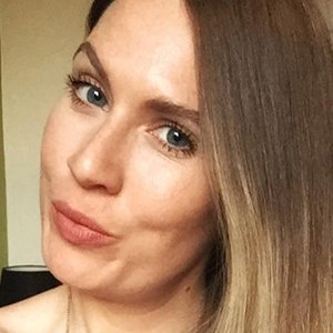 Becky Sheeran, 36 (YouTube Star)