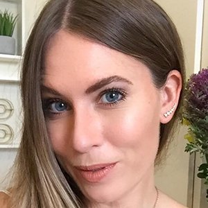 Becky Sheeran, 37 (YouTube Star)