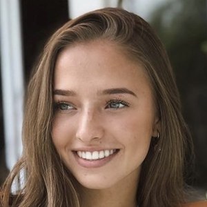 begovelazquezz, 21 (TikTok明星)