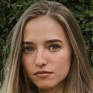 begovelazquezz, 21 (TikTok-ster)