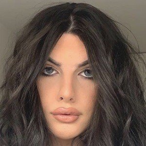 Bel Priestley image 8