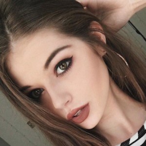 Bella Ashlynn, 30 (Instagram Star)