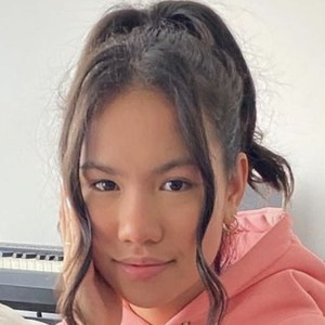 Bella Chiang image 5