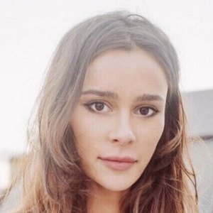 Bella Dayne, 36 (Movie Actress)