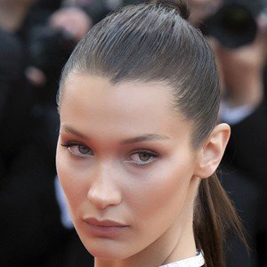 Bella Hadid, 29 (Modelo)