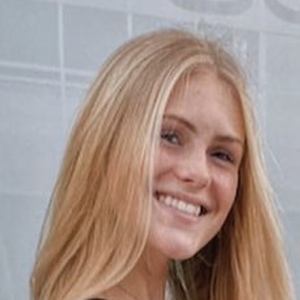 Bella Horiszny, 21 (TikTok Star)