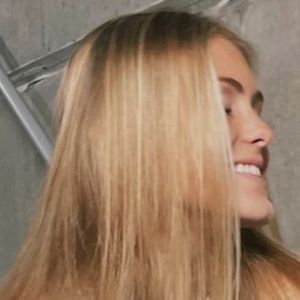 Bella Horiszny, 21 (TikTok Star)