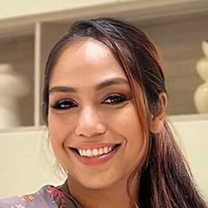 Bella Khann image 6