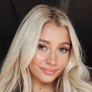 Bella Marie, 22 (TikTok Star)
