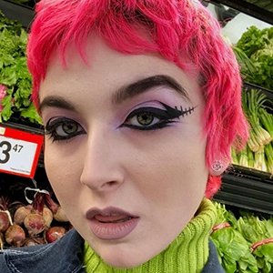 Bella McFadden, 30 (Instagram明星)