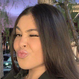 Bella Retamosa, 26 (YouTube Star)