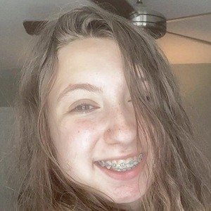 Bella Thier, 21 (Звезда Тиктока)