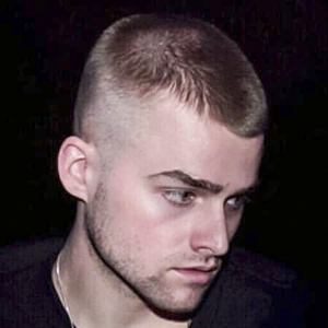 Benn Suede image 6