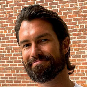 Bennett Jordan image 4