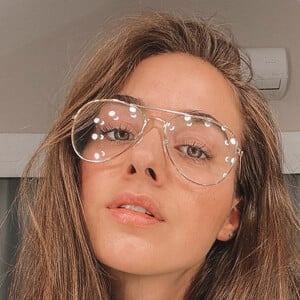 Bensu Soral, 34 (Actrice de télévision)