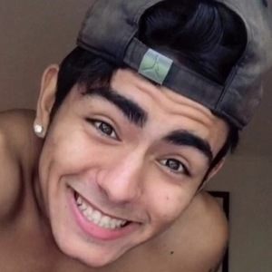 Beny Rooz, 25 (TikTok明星)