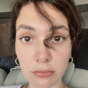 Berguzar Korel, 43 (电视女演员)