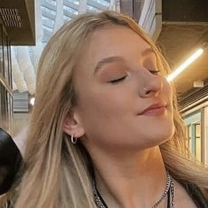 Beril Alkanat, 24 (TikTok Star)