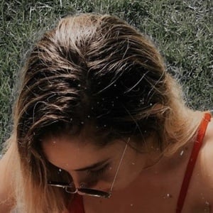 Beth Oliver, 22 (TikTok Star)