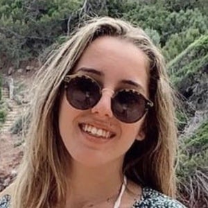 Beth Oliver, 22 (TikTok Star)