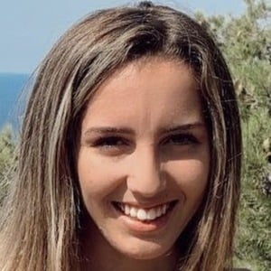 Beth Oliver, 22 (TikTok明星)