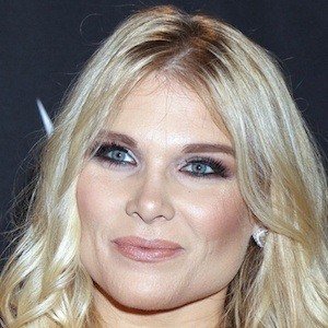 Beth Phoenix, 43 (Lutteur)
