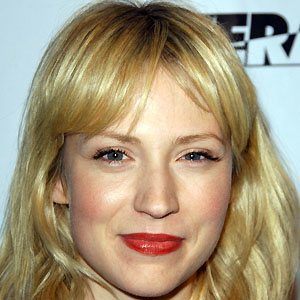Beth Riesgraf image 3