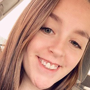 Bethany Shotton, 27 (TikTok Star)