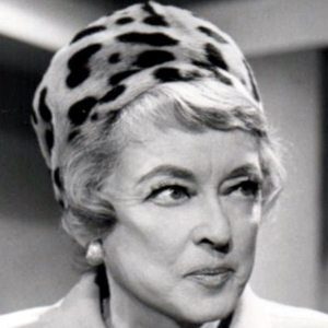 Bette Davis image 5