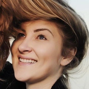 Bia Socek, 31 (流行歌手)