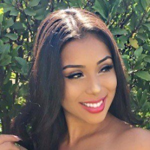 Bianca de Leon image 8