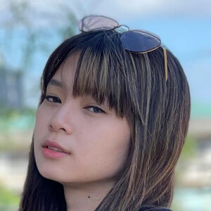 Biancxsantos, 24 (Estrella de TikTok)