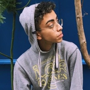 Bilal Hassani, 26 (流行歌手)